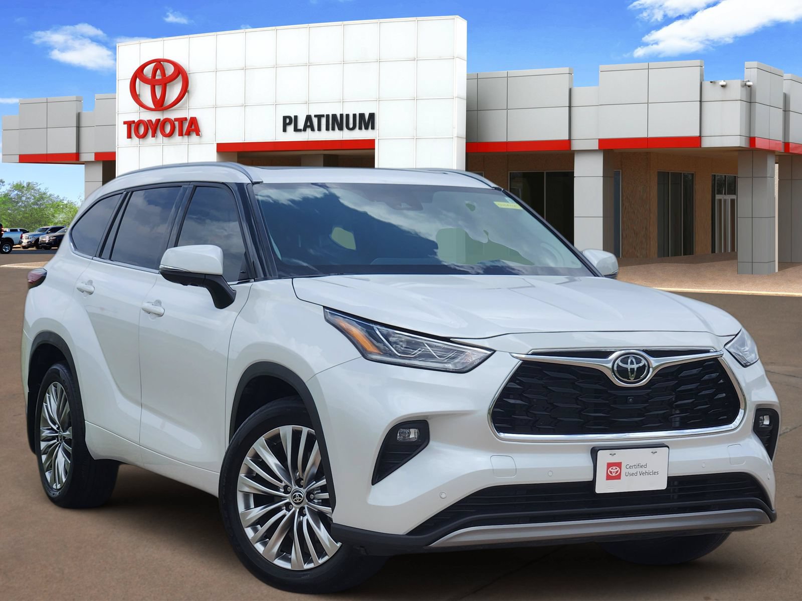 Used 2025 Toyota Highlander Platinum