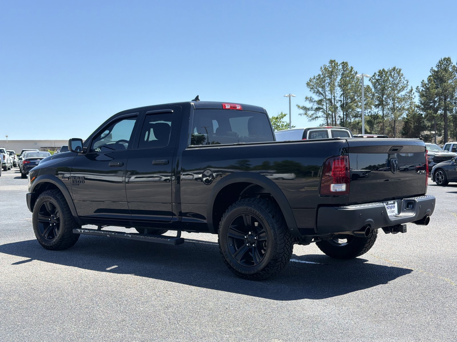 Used 2022 RAM 1500 Classic Warlock w/ Electronics Group AWD/4WD image 10