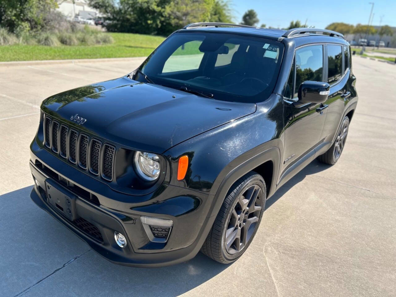 Used 2020 Jeep Renegade Altitude image 2