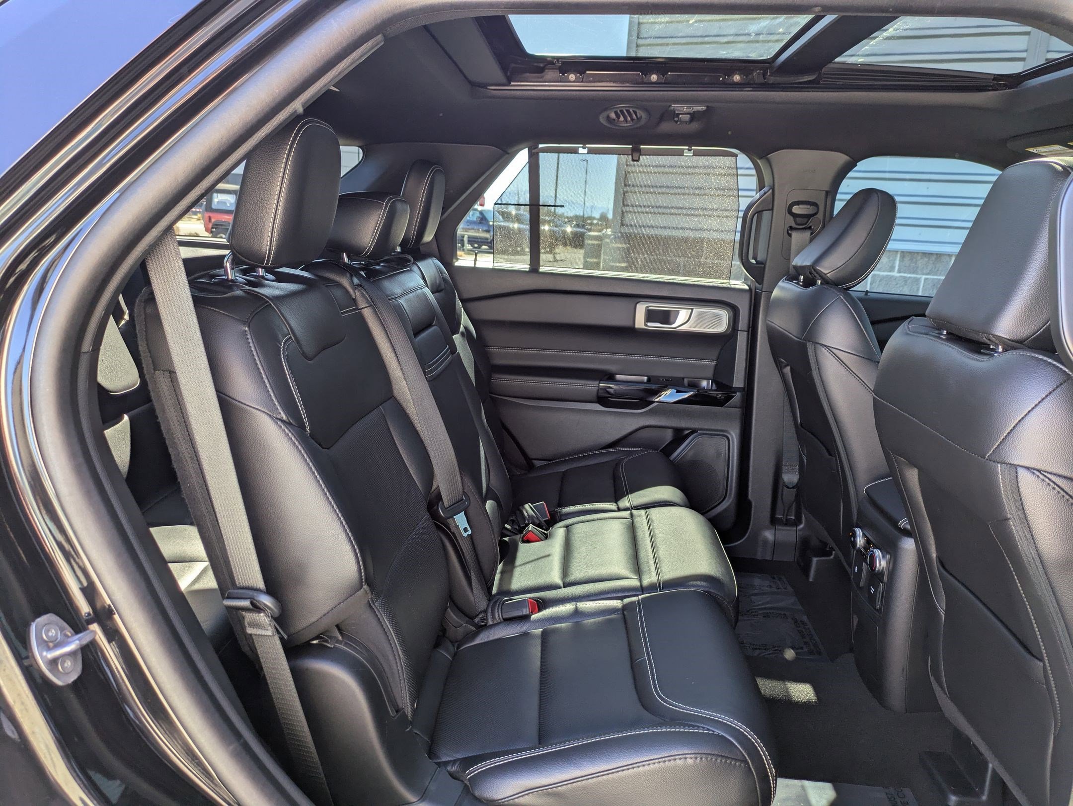 Used 2024 Ford Explorer ST w/ Equipment Group 401A image 30