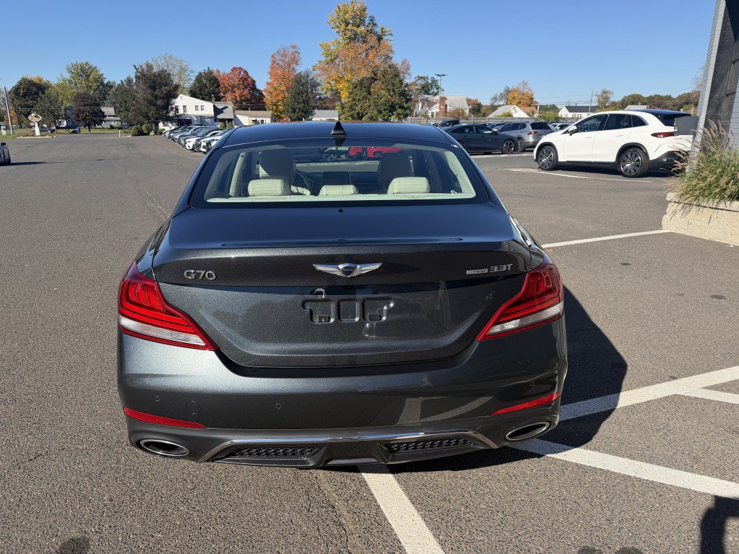 Used 2019 Genesis G70 3.3T Design AWD/4WD image 9