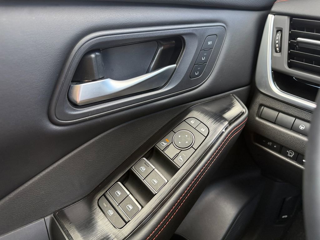 Used 2025 Nissan Rogue SV w/ Rock Creek Premium Package image 24