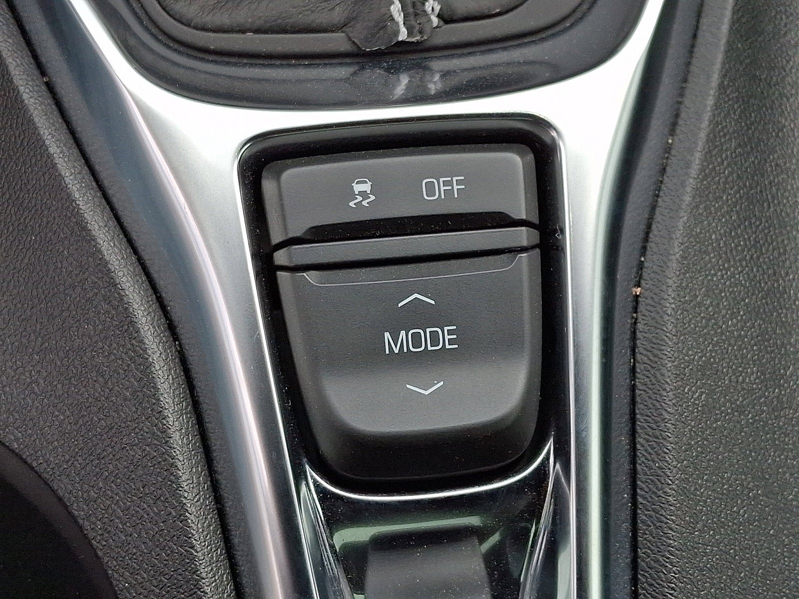 Used 2023 Chevrolet Camaro SS RWD image 28