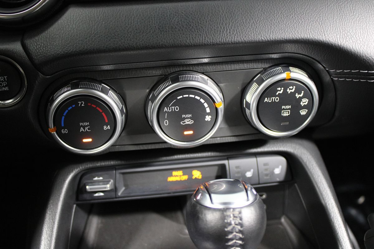 Used 2024 MAZDA MX-5 Miata RF Grand Touring RWD image 26