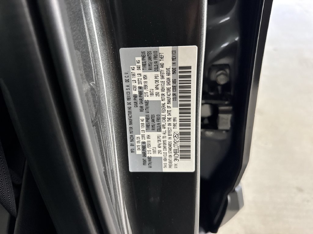 New 2026 MAZDA CX-30 AWD 2.5 S w/ Select Sport Pkg image 60