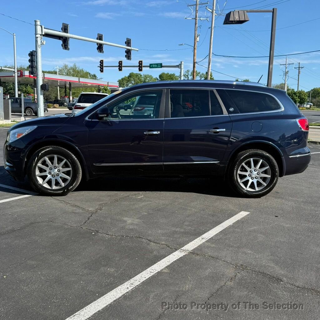 Used 2017 Buick Enclave Convenience FWD image 9