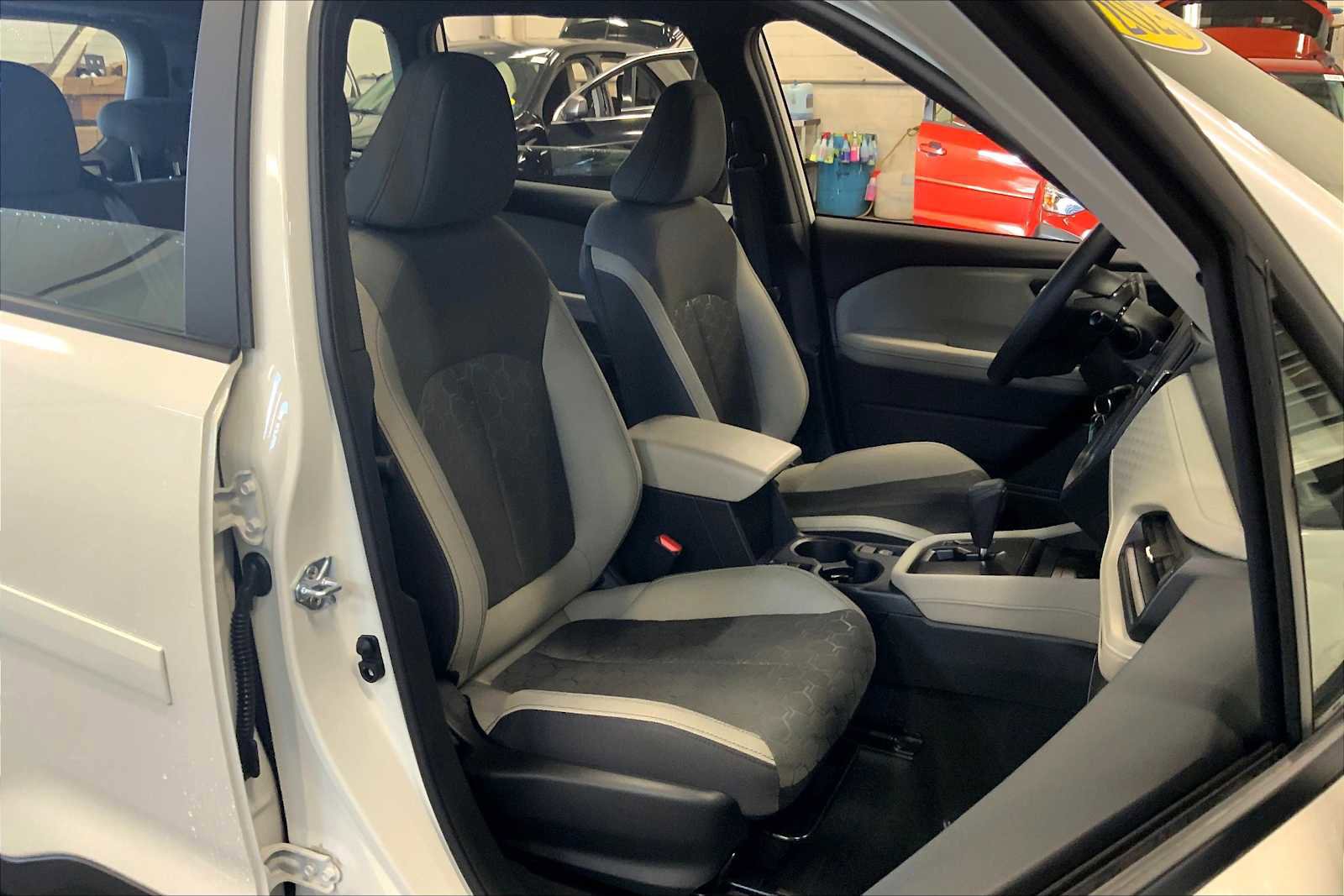 Certified 2025 Subaru Forester image 7