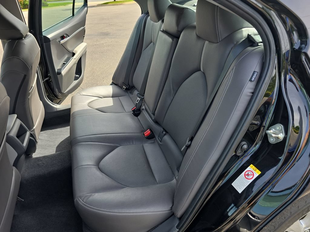 Certified 2019 Toyota Camry LE FWD image 16