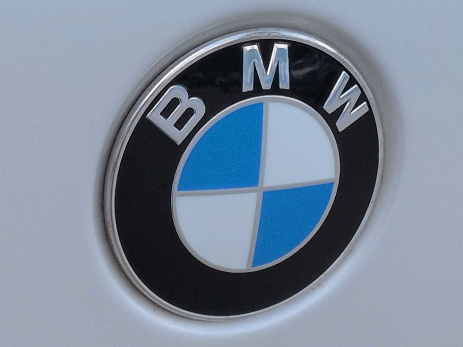Used 2019 BMW X5 xDrive50i w/ Luxury Seating Package AWD/4WD image 12