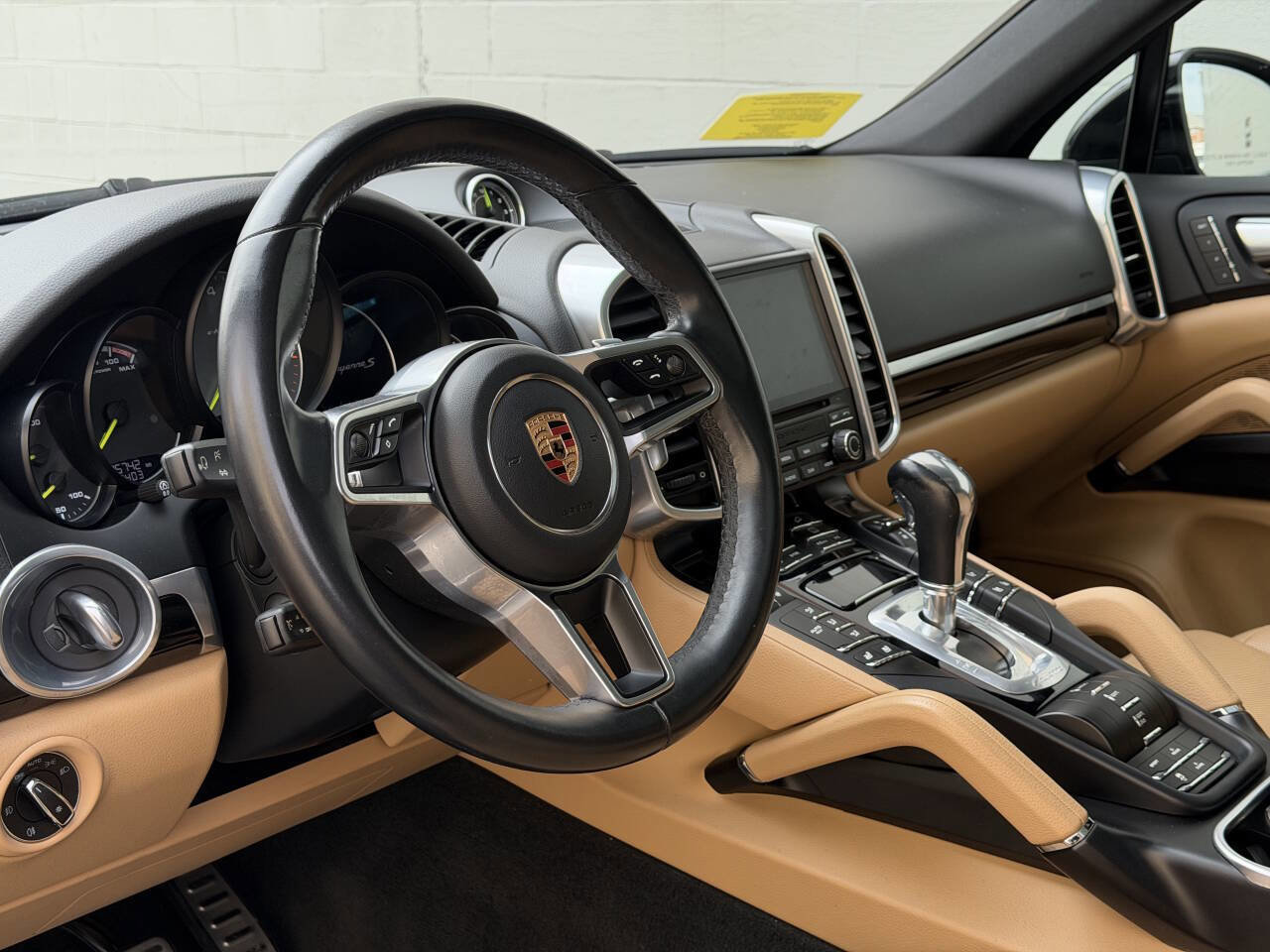 Used 2018 Porsche Cayenne S Platinum image 16