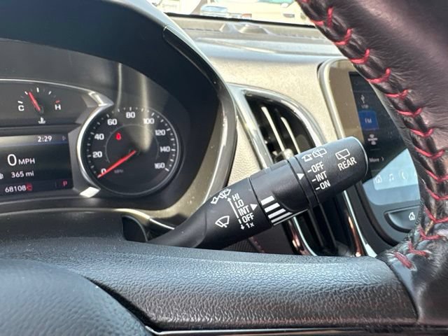 Used 2022 Chevrolet Equinox RS w/ RS Leather Package AWD/4WD image 19