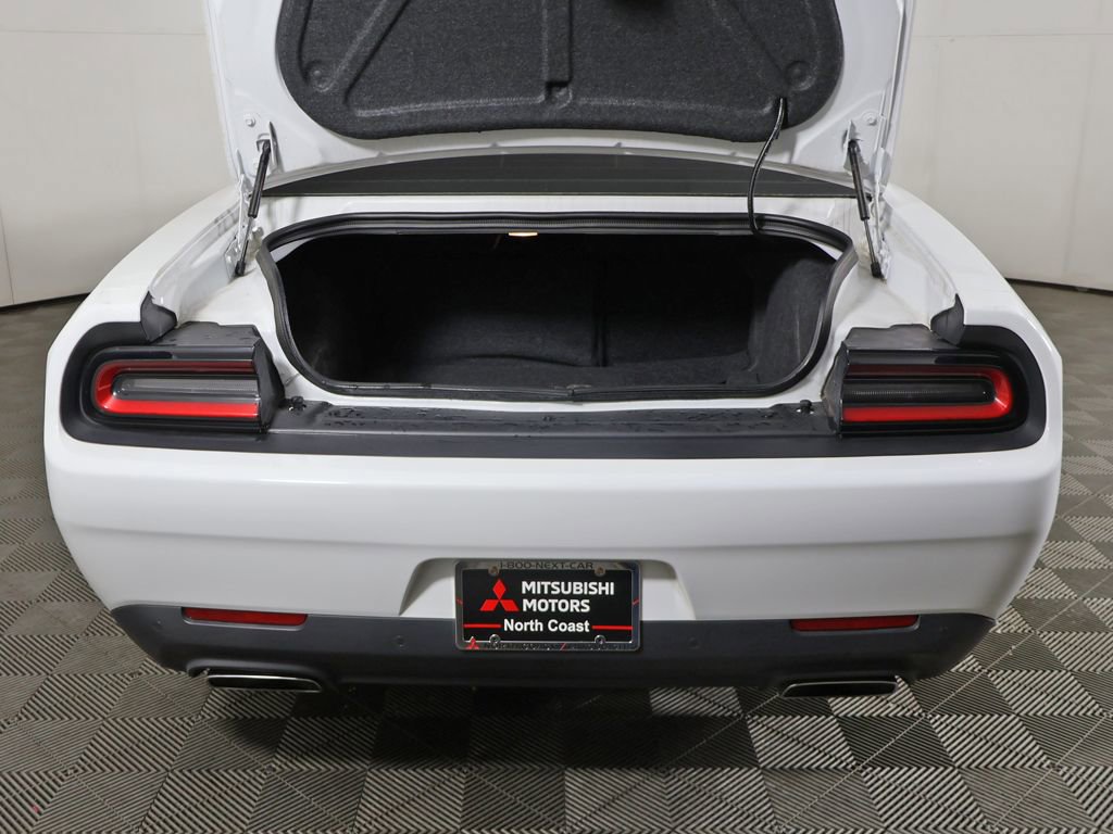 Used 2023 Dodge Challenger R/T w/ Blacktop Package image 13