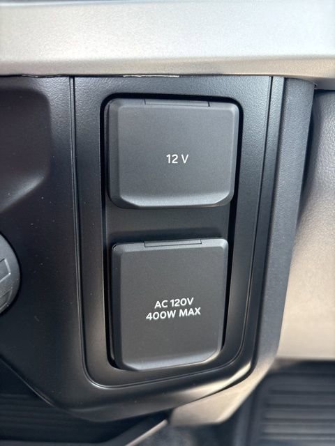 New 2026 Ford F550 4x4 Regular Cab Super Duty w/ XL Chrome Package image 32