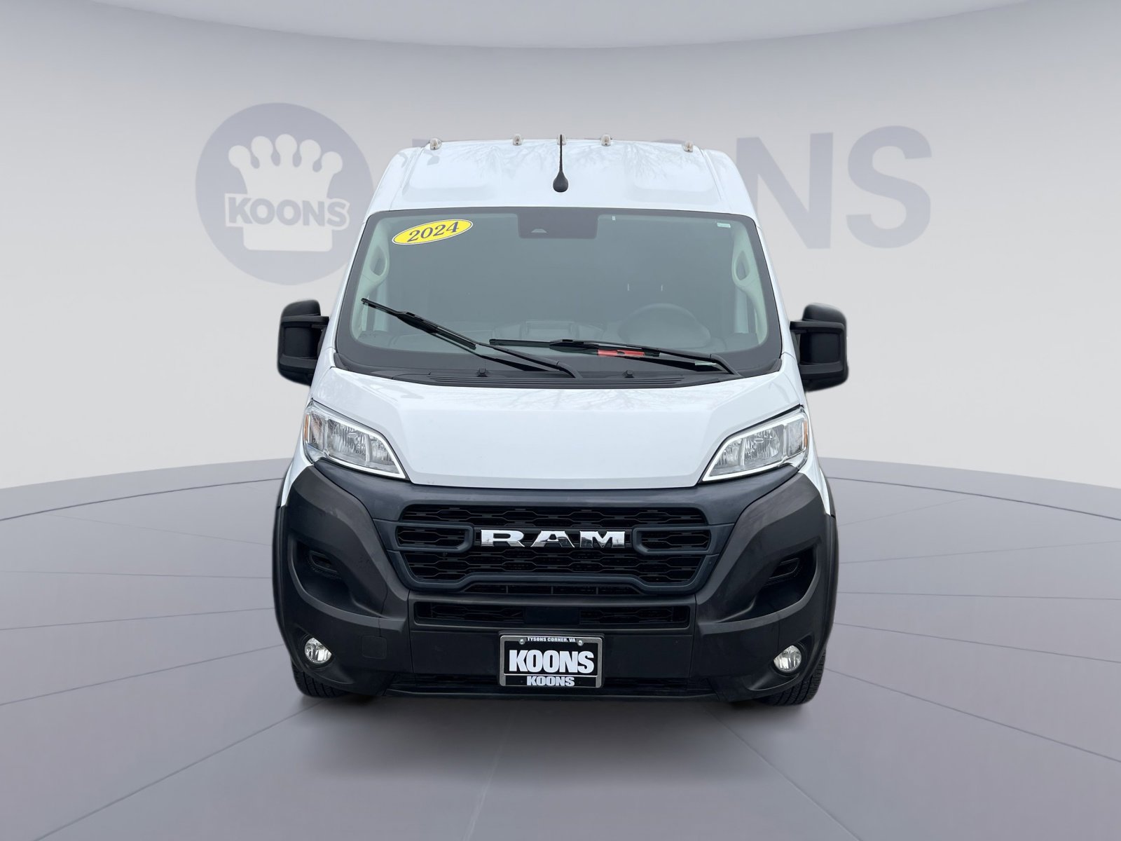 Used 2024 RAM ProMaster 2500 w/ Convenience Group image 8