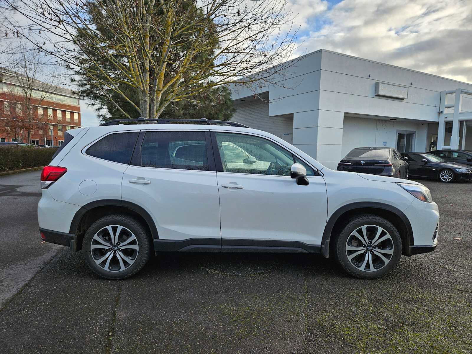 Used 2021 Subaru Forester Limited image 2