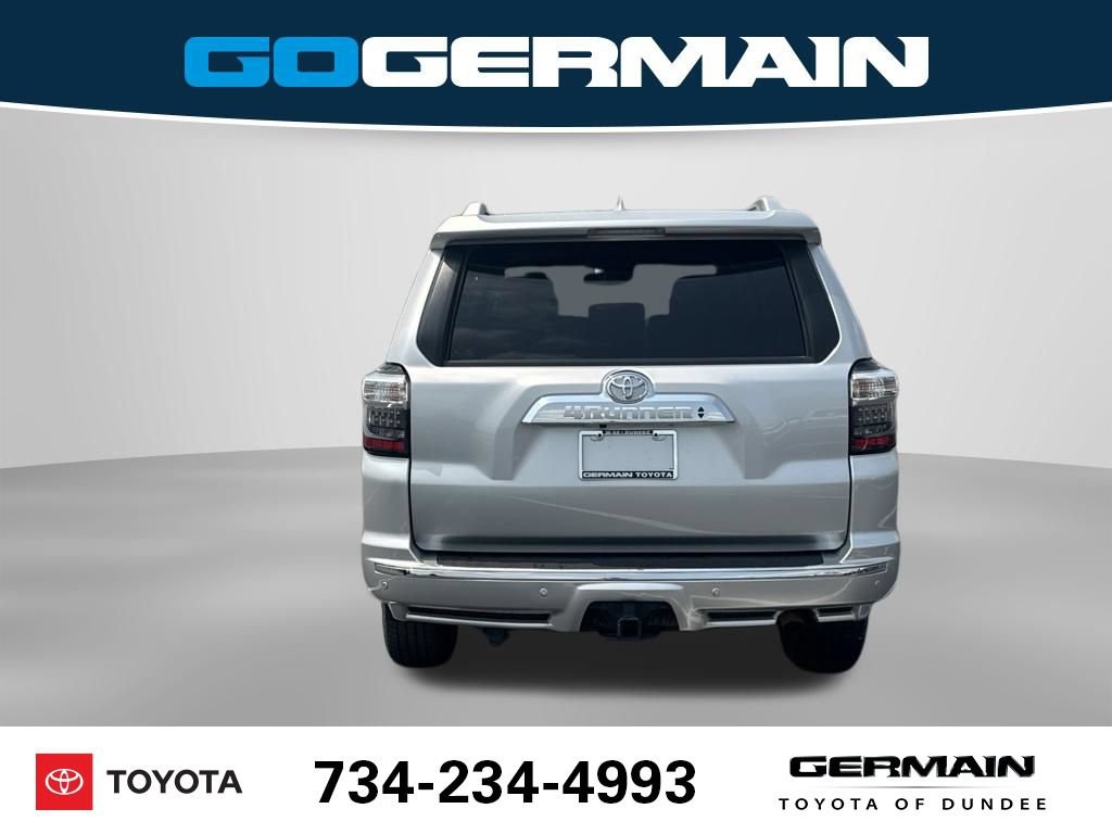 Used 2021 Toyota 4Runner Limited AWD/4WD image 9