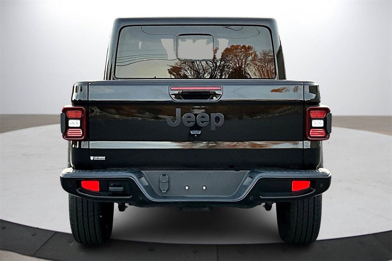Certified 2023 Jeep Gladiator Overland image 7