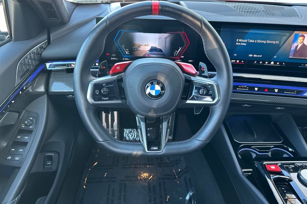 Used 2025 BMW M5 w/ Carbon Package image 15