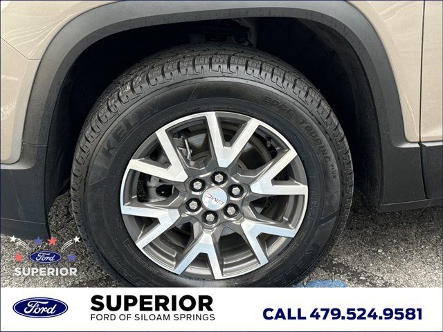 Used 2023 GMC Acadia SLE w/ Driver Convenience Package FWD image 18