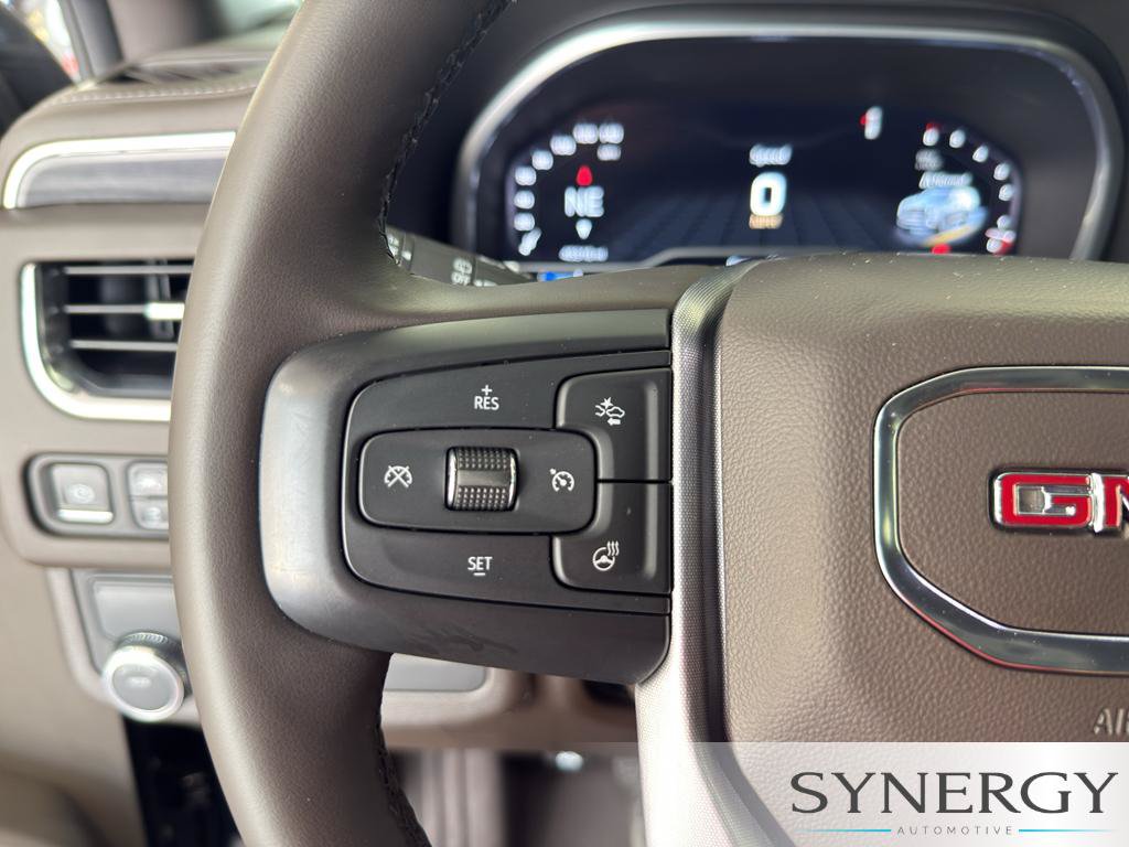 Used 2023 GMC Yukon SLT w/ SLT Premium Package RWD image 19
