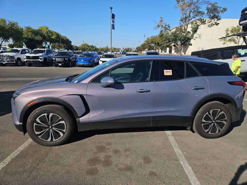 Used 2024 Chevrolet Blazer EV LT AWD/4WD image 4