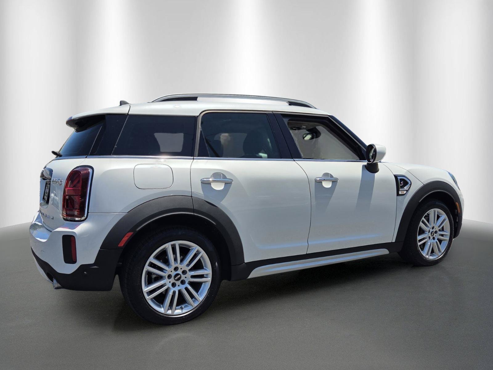 Certified 2024 MINI Cooper Countryman S w/ Signature Upholstery Package FWD image 7