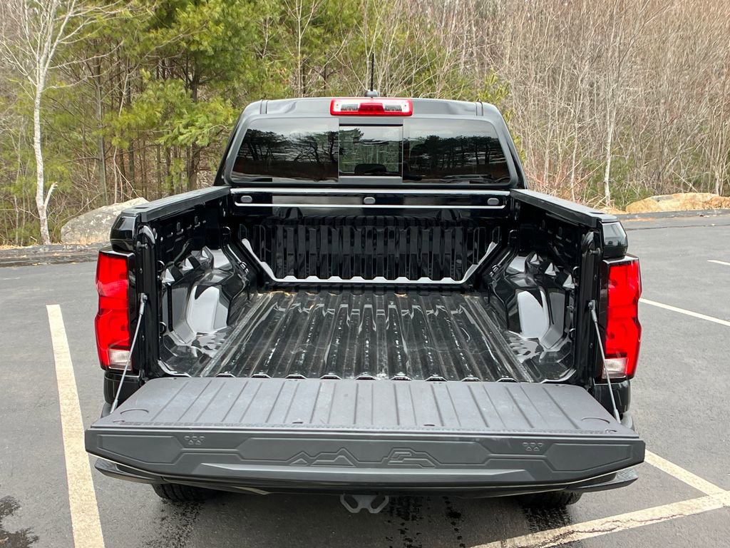 Used 2024 Chevrolet Colorado Z71 image 22