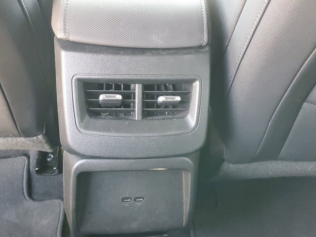 Used 2024 Chevrolet Equinox EV LT FWD image 11