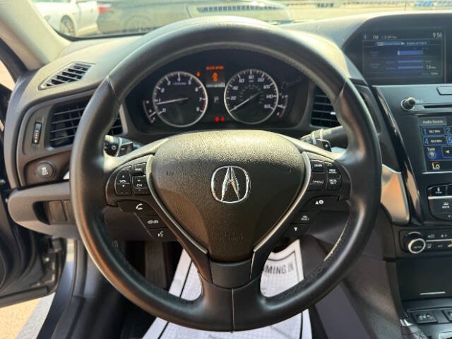 Used 2016 Acura ILX w/ Technology Plus Package FWD image 13