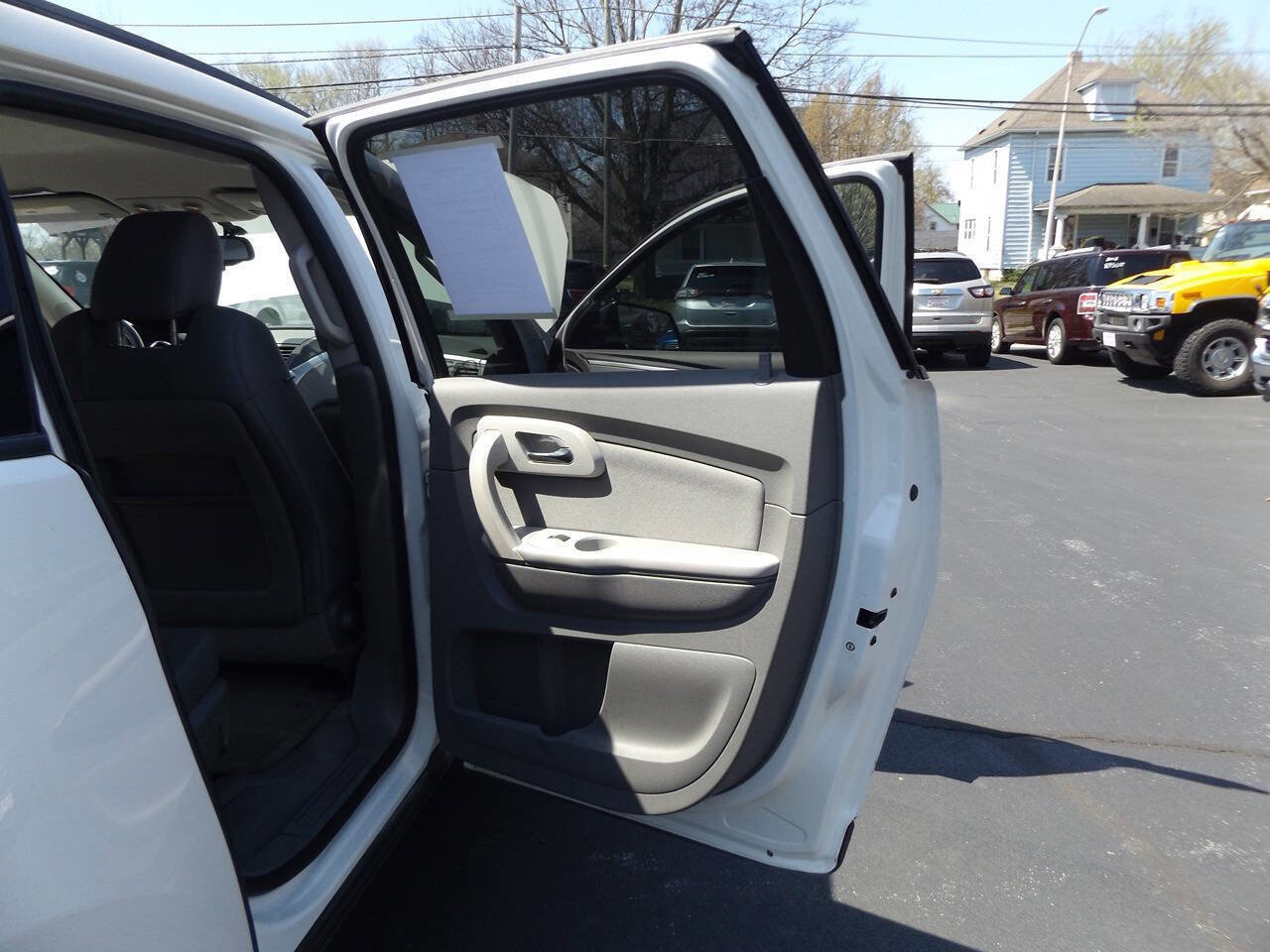 Used 2012 Chevrolet Traverse LS FWD image 29