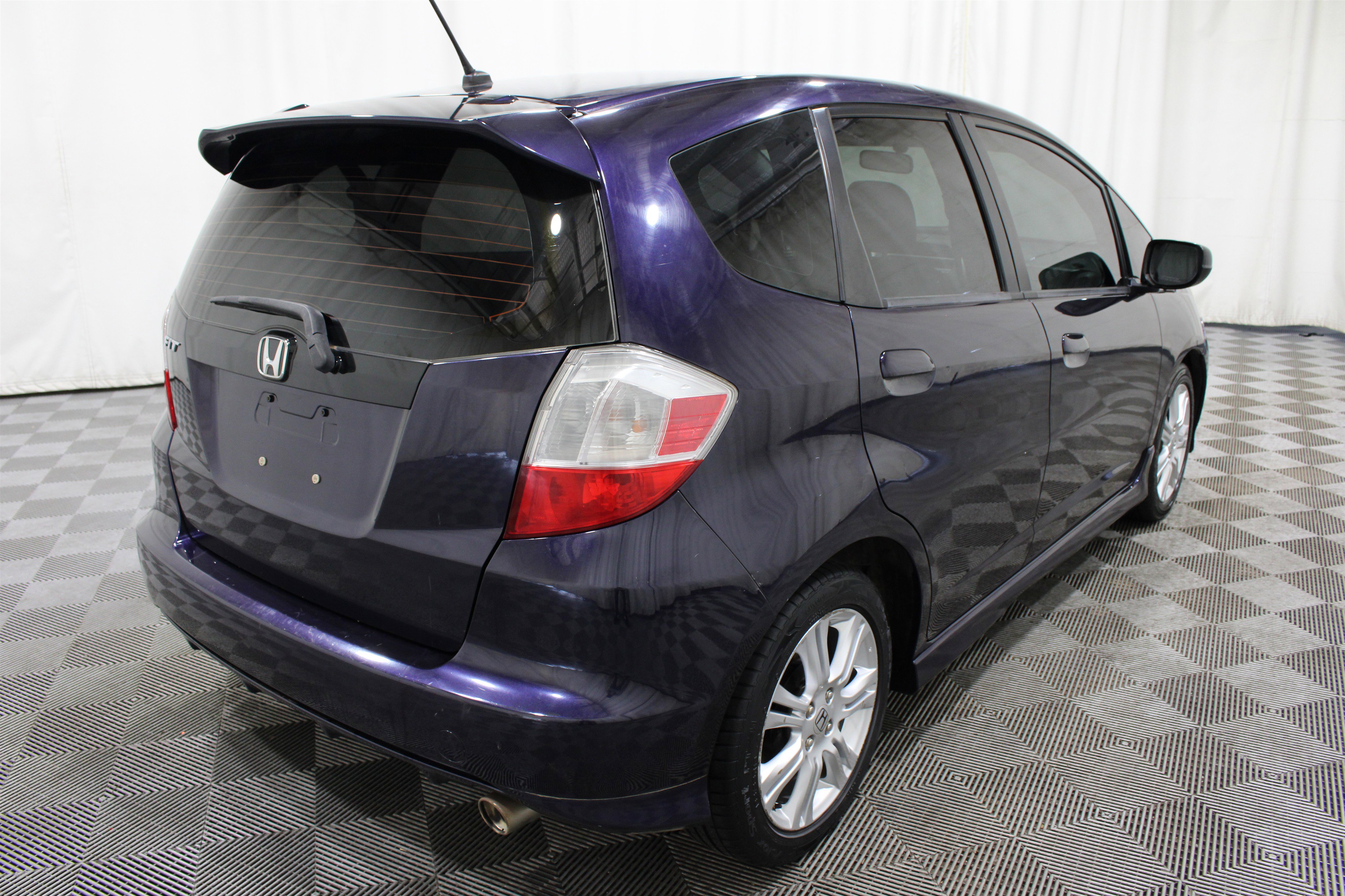 Used 2010 Honda Fit Sport image 21
