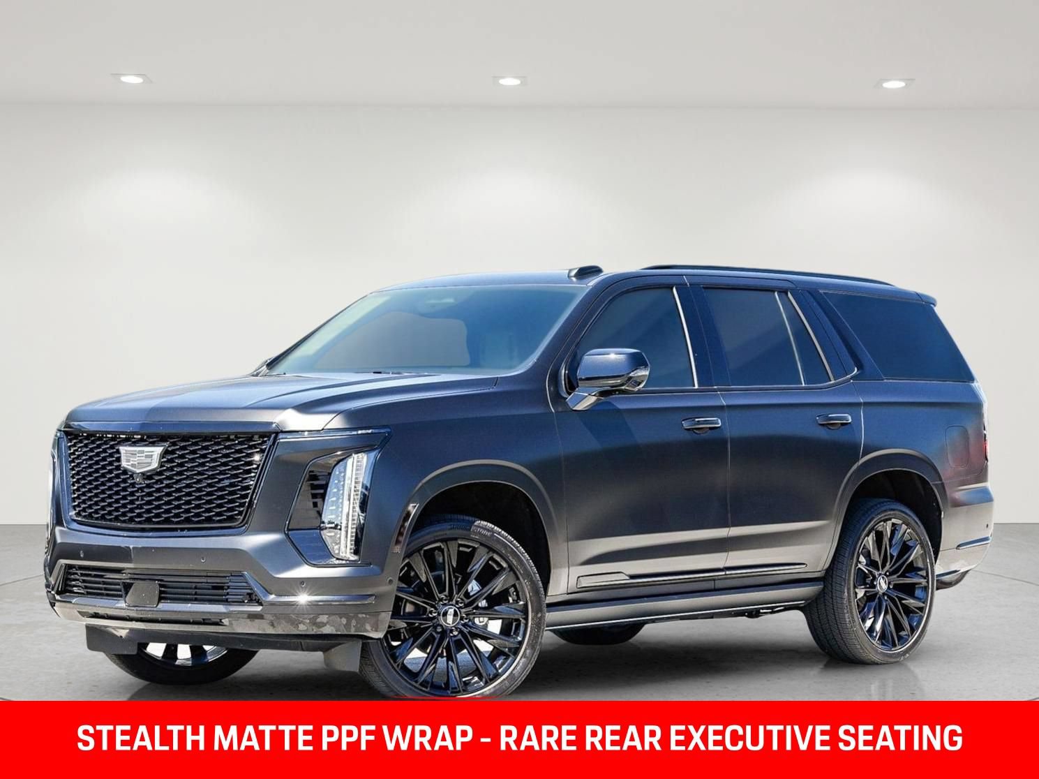 Used 2025 Cadillac Escalade Sport Platinum AWD/4WD image 2