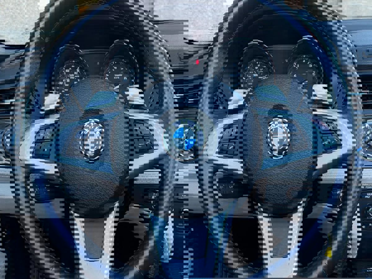 Used 2011 BMW Z4 sDrive35i image 55