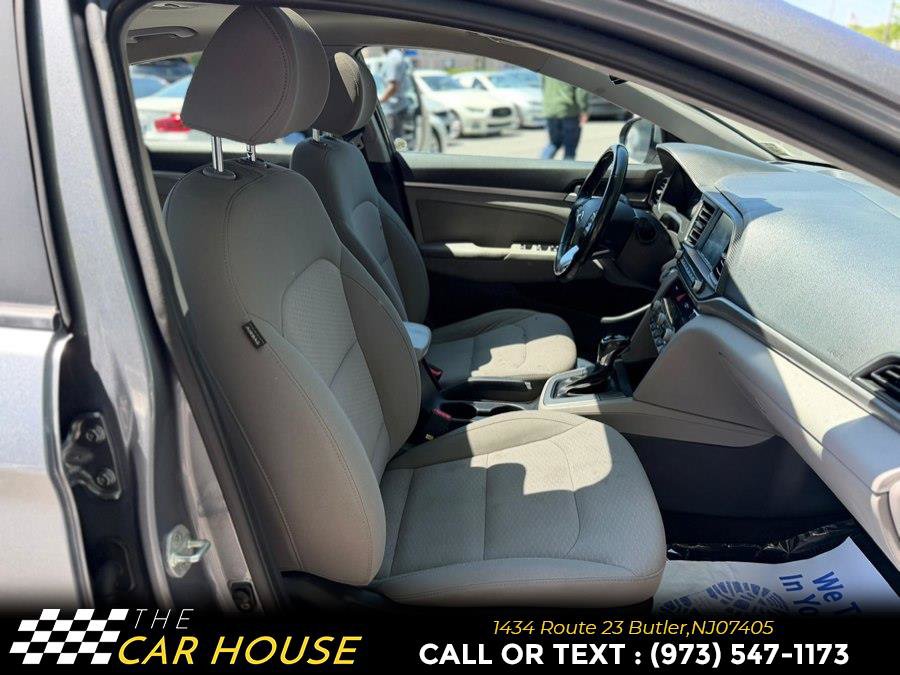 Used 2019 Hyundai Elantra Value Edition FWD image 21