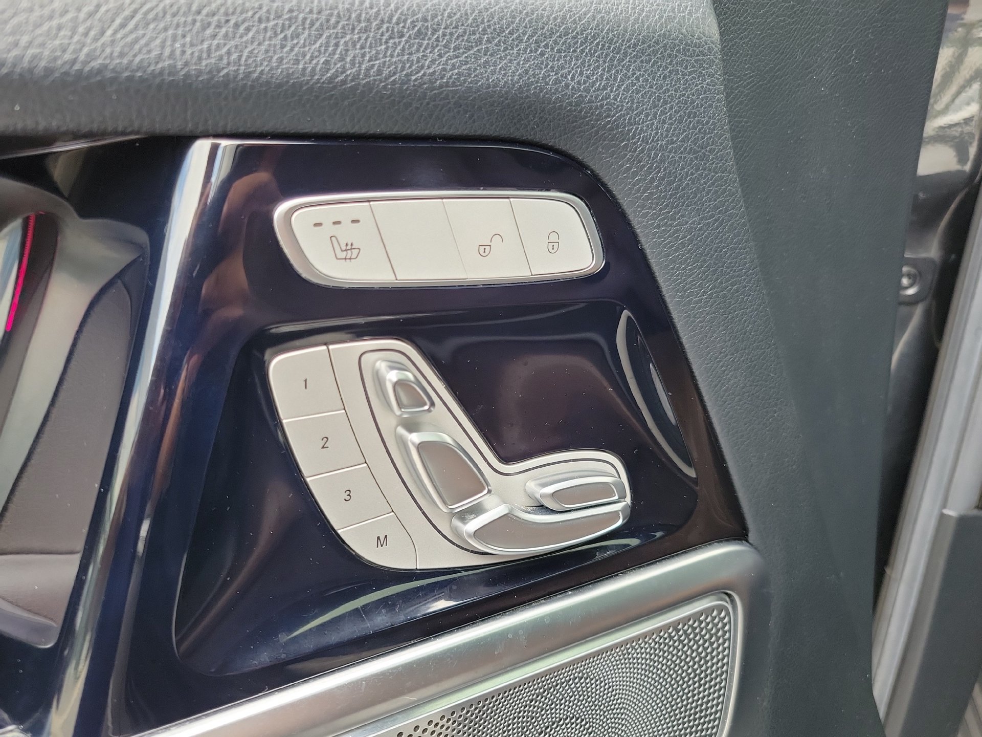 Used 2020 Mercedes-Benz G 550 image 22