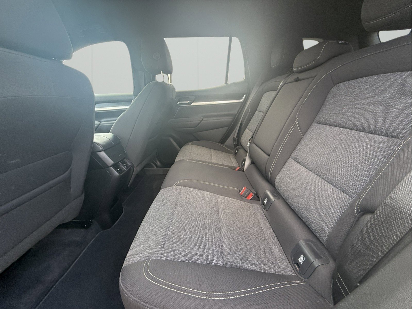 Used 2025 GMC Terrain Elevation AWD/4WD image 26