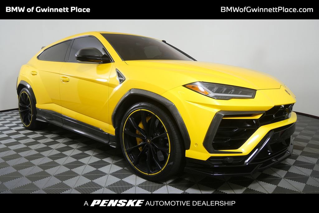 Used 2022 Lamborghini Urus AWD/4WD image 1