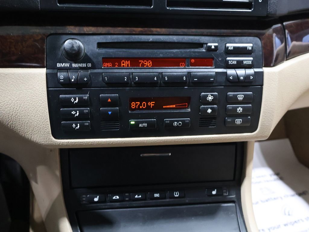 Used 2006 BMW 325Ci Convertible image 8