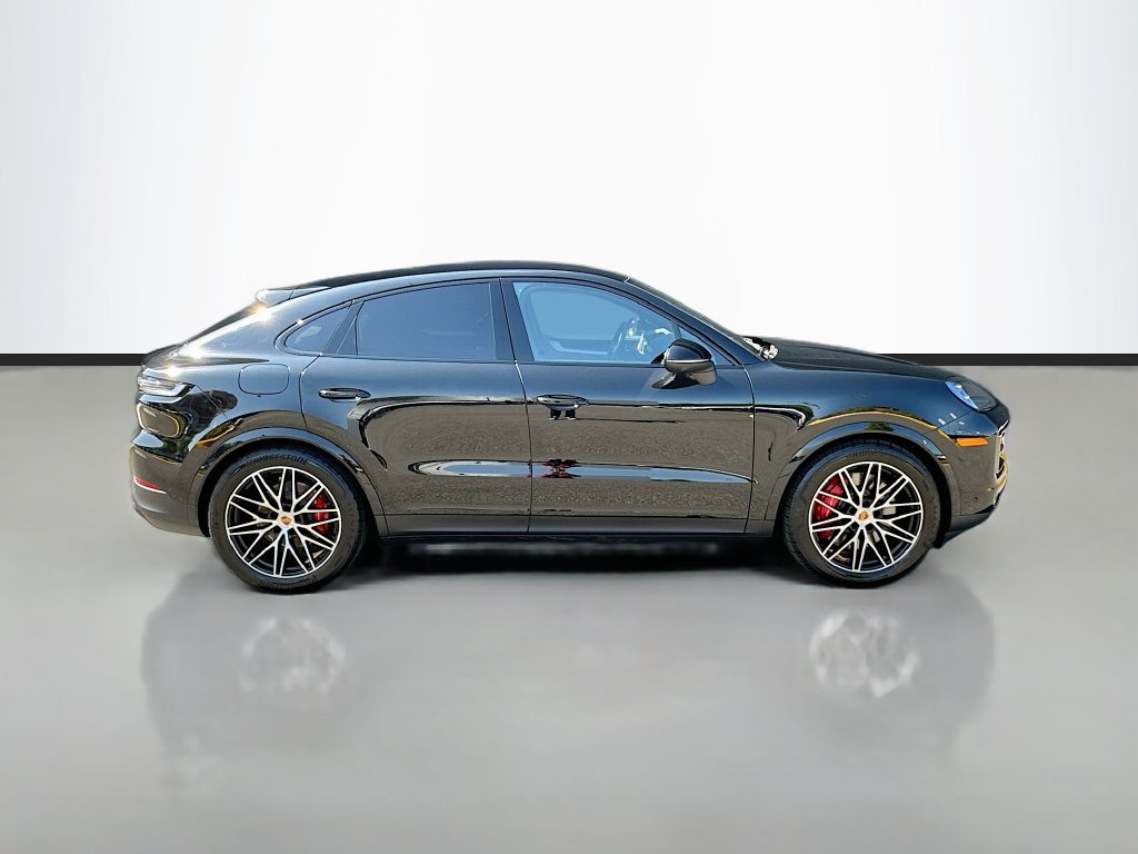 Certified 2026 Porsche Cayenne S AWD/4WD image 8