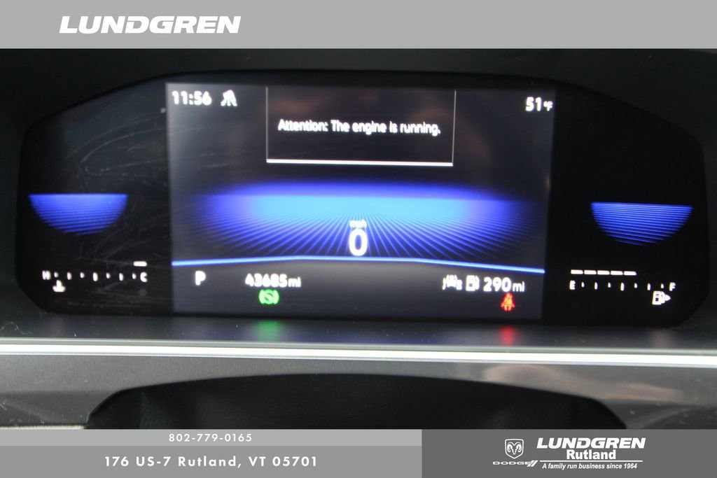 Used 2023 Volkswagen Tiguan SE w/ Panoramic Sunroof Package AWD/4WD image 27