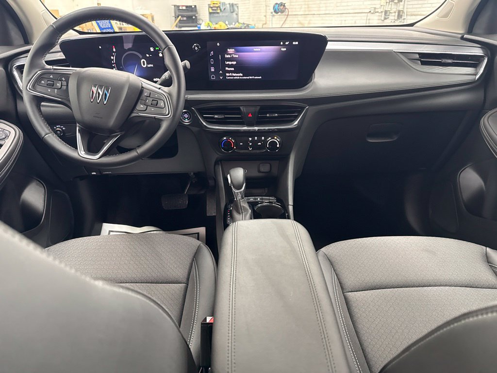 Used 2025 Buick Encore GX Preferred AWD/4WD image 16