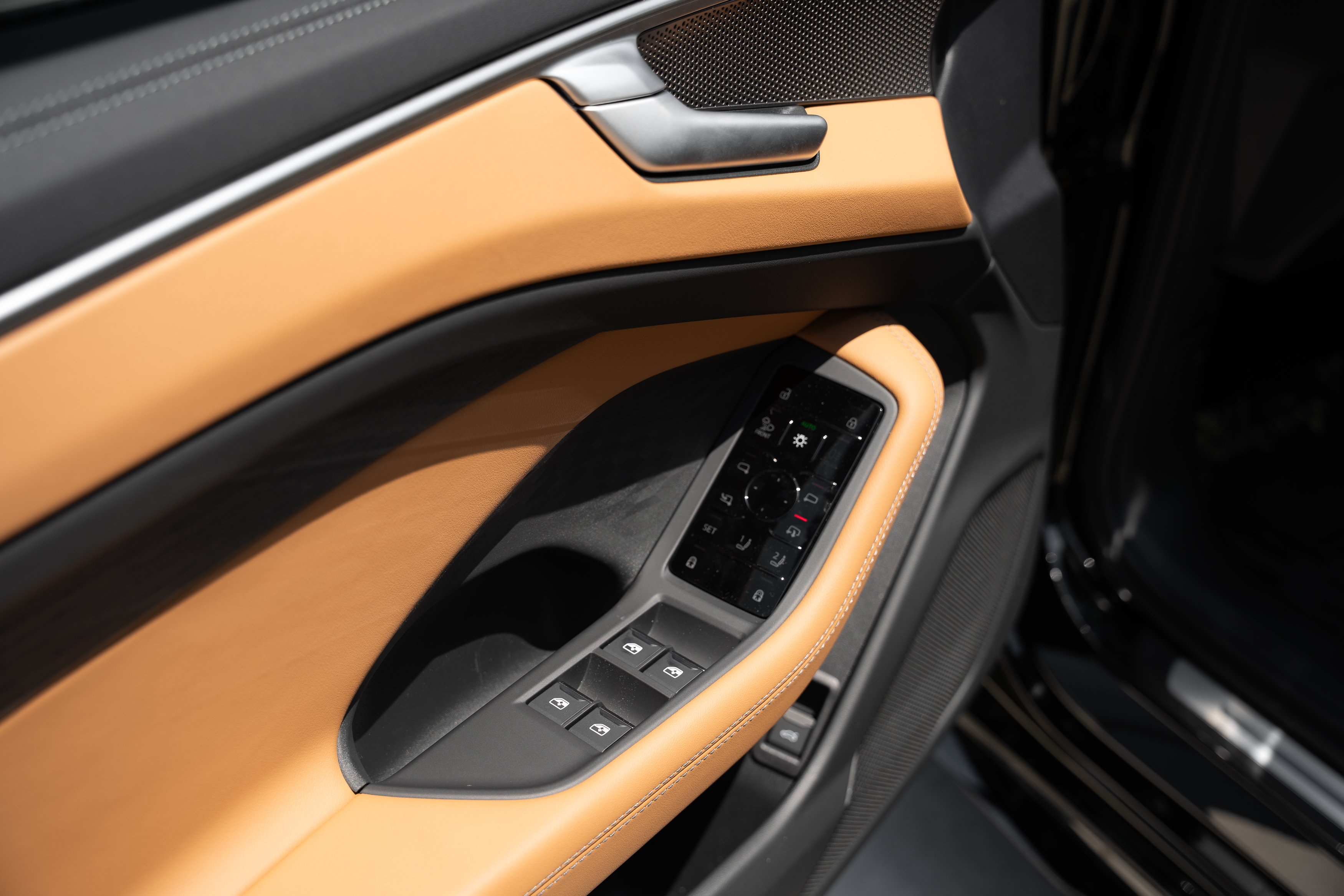New 2026 Audi A6 Premium Plus AWD/4WD image 18