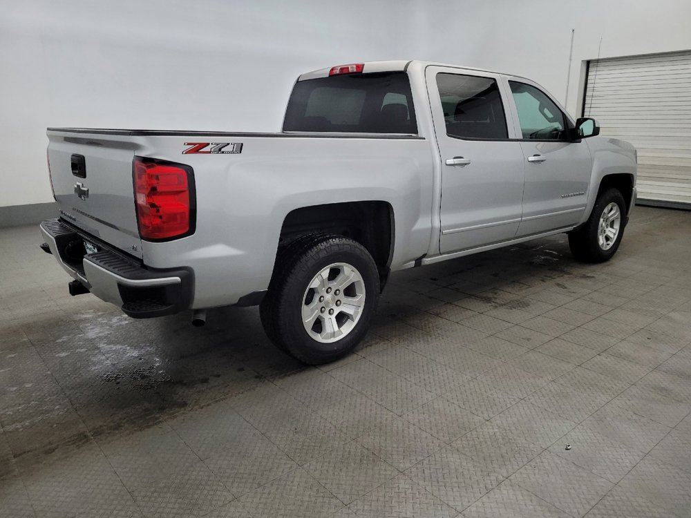 Used 2018 Chevrolet Silverado 1500 LT w/ All Star Edition image 10
