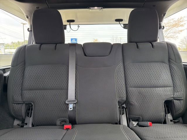 Used 2021 Jeep Wrangler Unlimited Sahara image 30