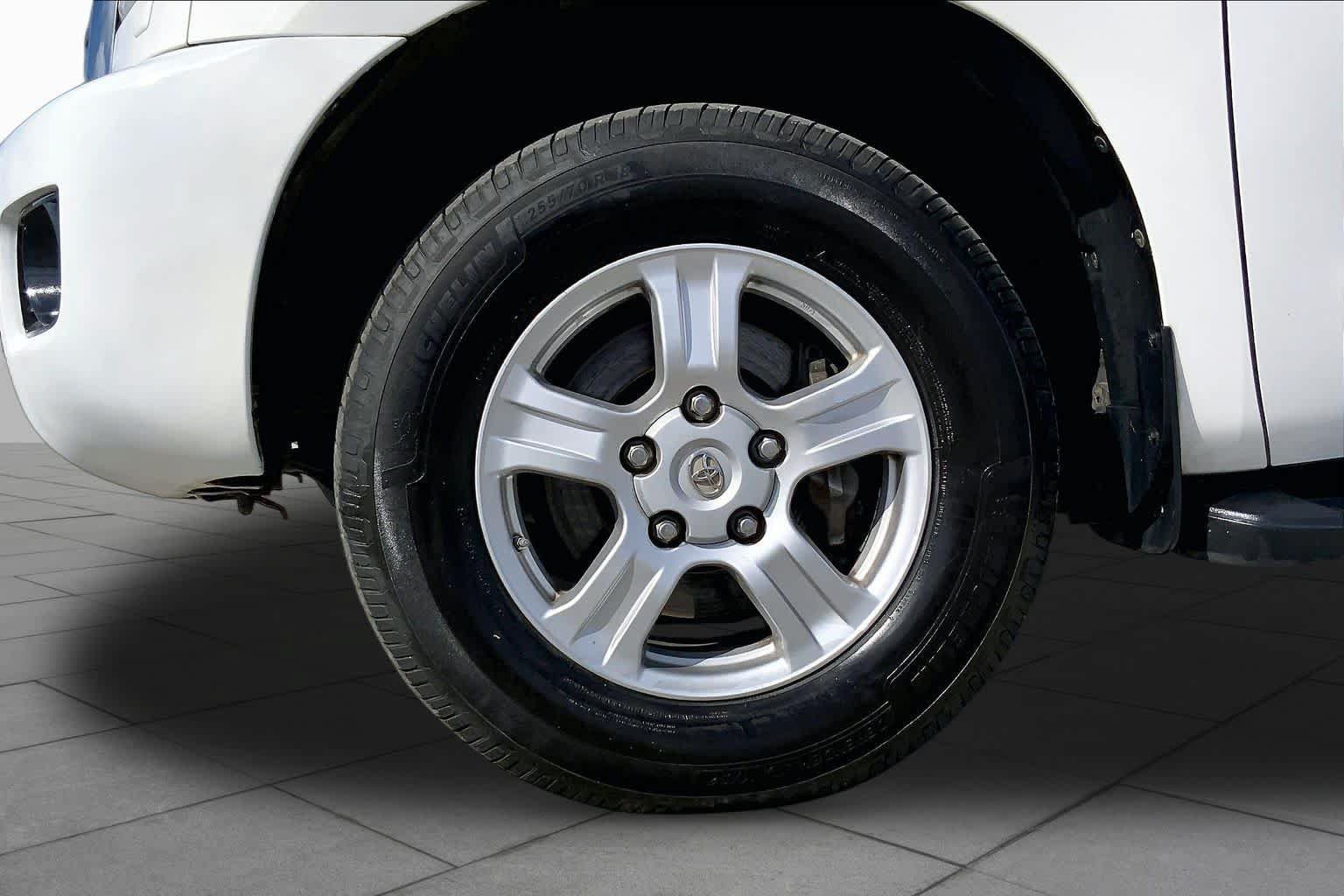 Used 2017 Toyota Sequoia SR5 RWD image 11