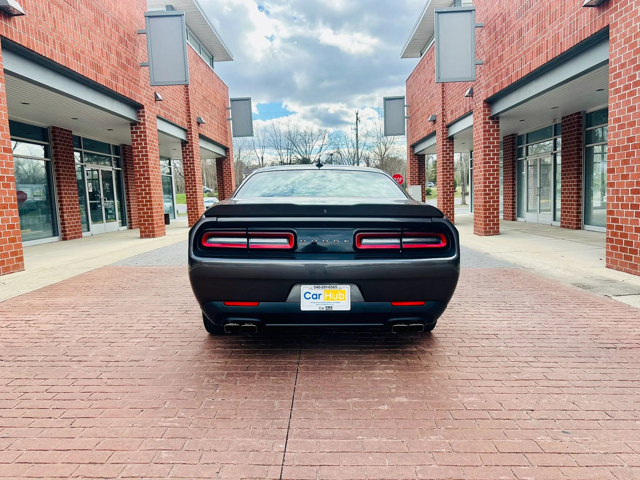 Used 2016 Dodge Challenger R/T Plus image 5