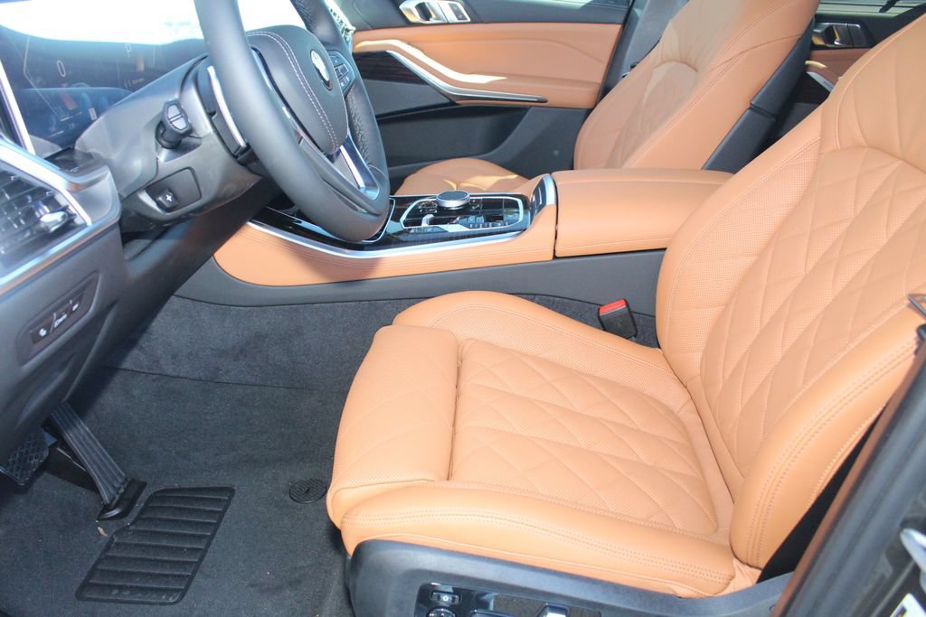 Used 2026 BMW X5 xDrive40i AWD/4WD image 19