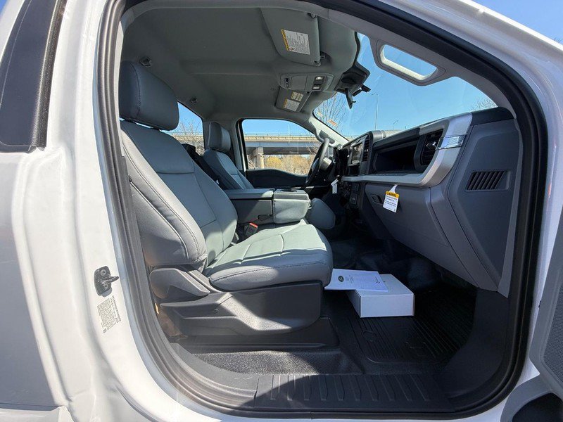 New 2026 Ford F350 XL w/ XL Chrome Package RWD image 13