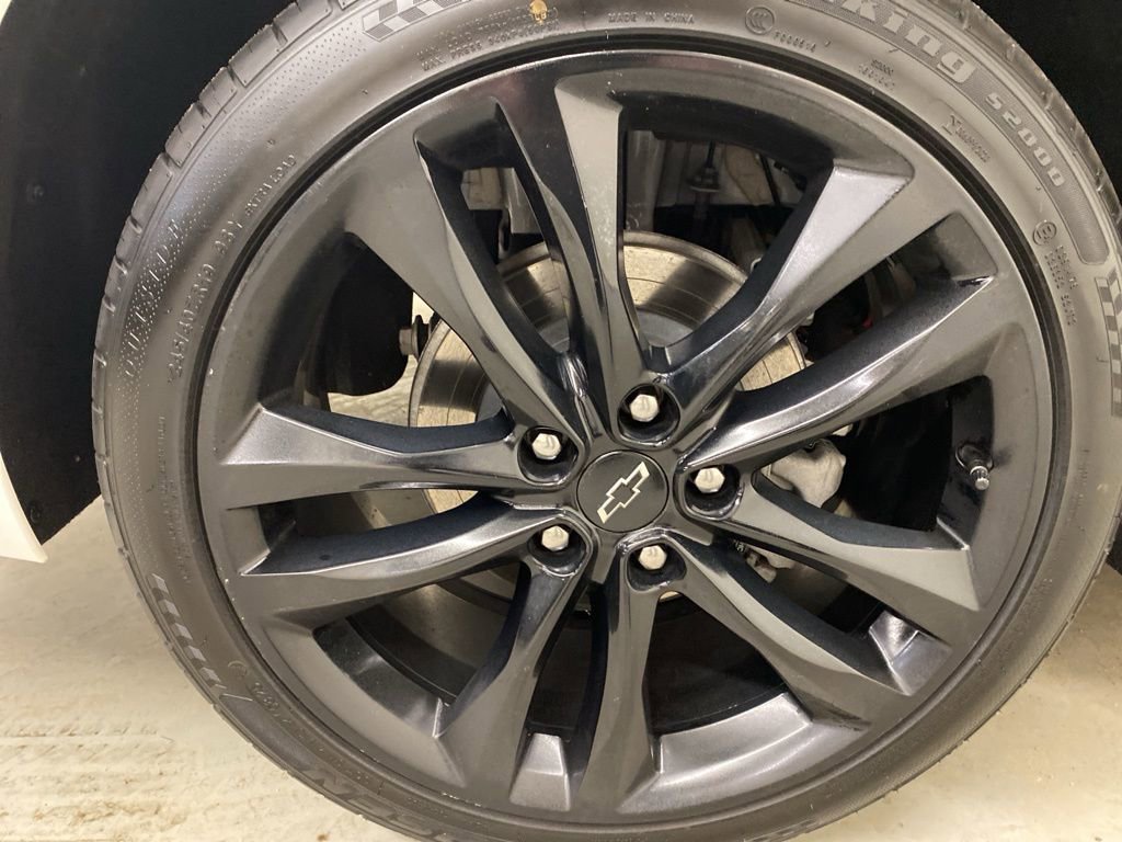 Used 2023 Chevrolet Malibu LT w/ Sport Edition image 24