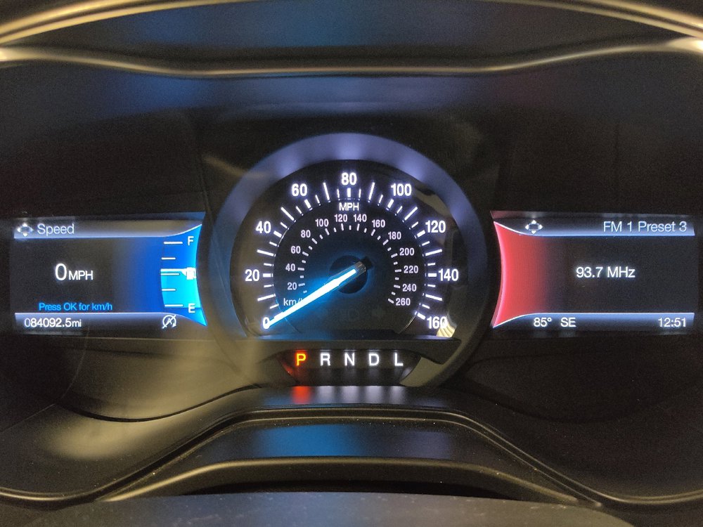 Used 2020 Ford Fusion SE FWD image 23